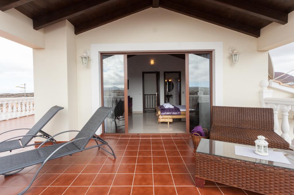 The Fit Retreat Hotel ลาคาเรส ภายนอก รูปภาพ
